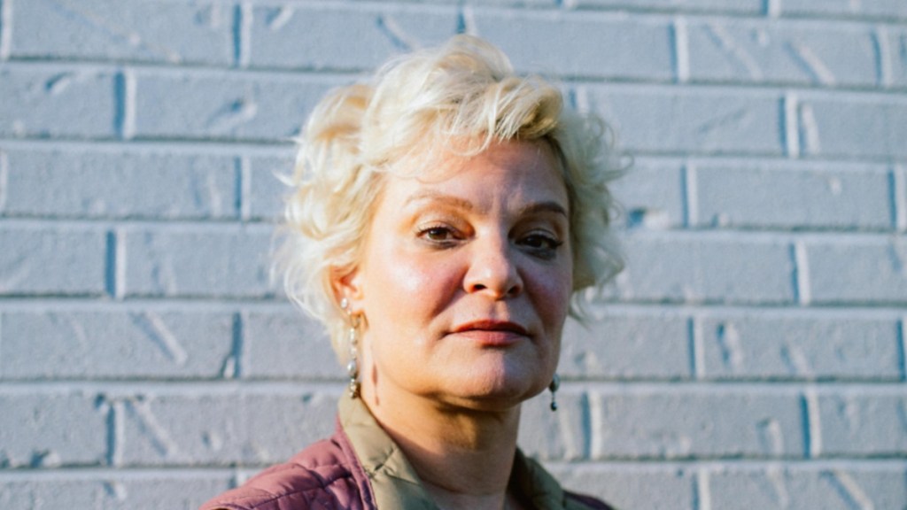 Martha Plimpton Net Worth 2025: How Much Money Does She Make?