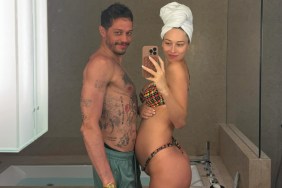 Pete Davidson's Girlfriend Shows off Baby Bump With Him