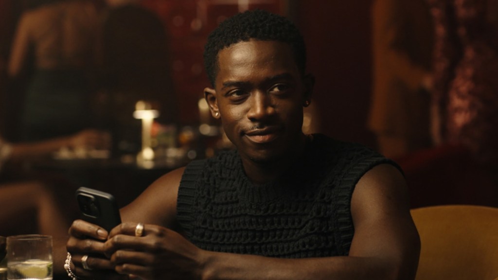 Damson Idris Appears To Slam People in Viral Clip With Mystery Girl