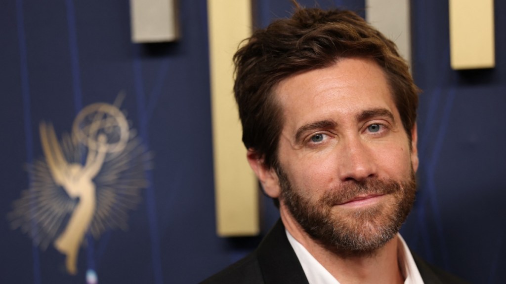 Jake Gyllenhaal Surprises 15-Year Old Owen Cooper Before Emmy Win