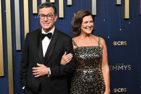 Stephen Colbert Kisses Wife Evelyn in Iconic Glambot Moment