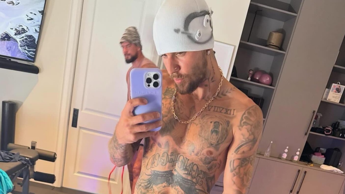 Justin Bieber Says He 'Prayed' For This Beard in Closeup Selfie