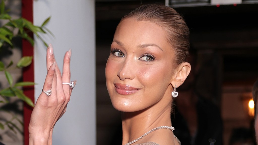 Bella Hadid Fans Say 'Get Well Soon' Amid Hospital Photos