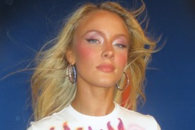 Zara Larsson Posing in Bathroom With Apple Has Fans Talking