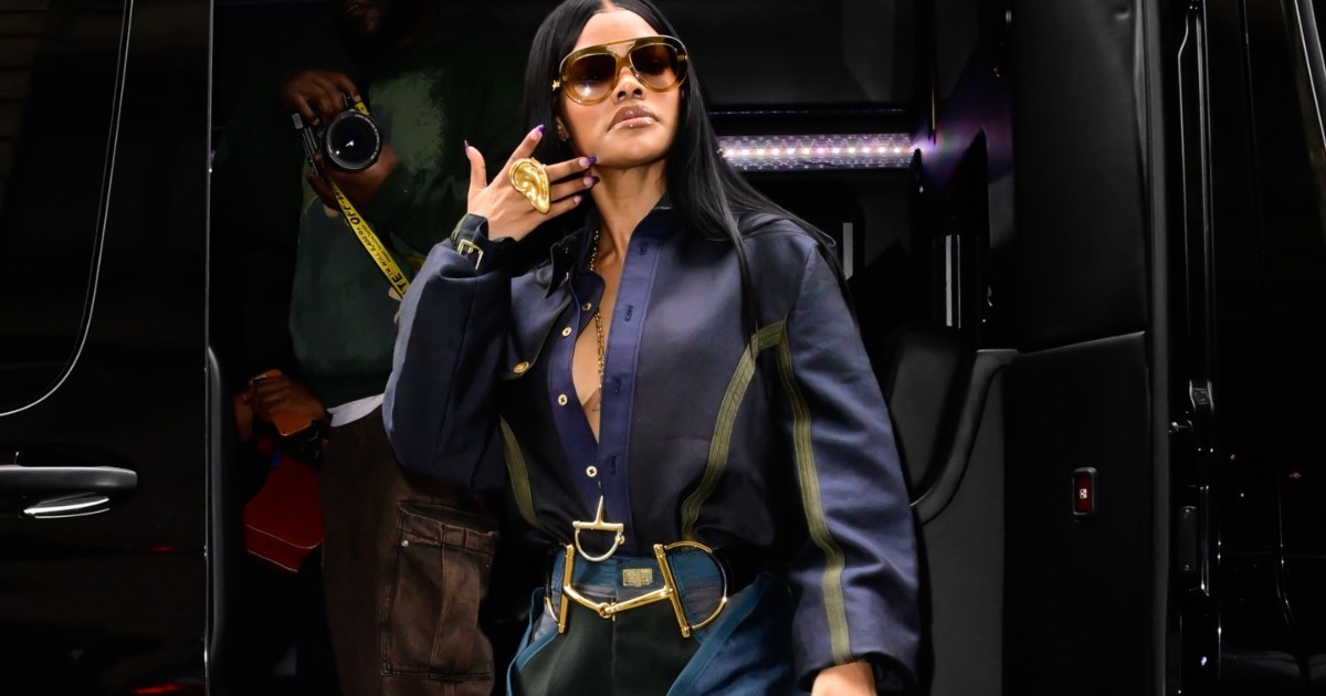 Teyana Taylor Turns Heads in Unbuttoned Shirt Look