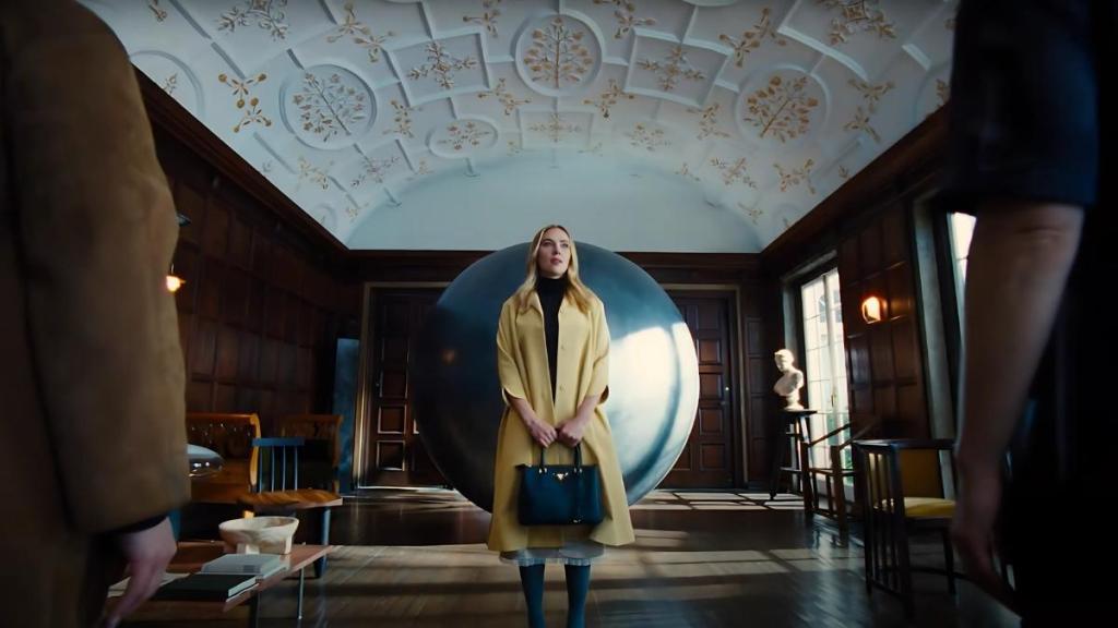 Scarlett Johansson Creates Her 'Clones' in New Prada Ad