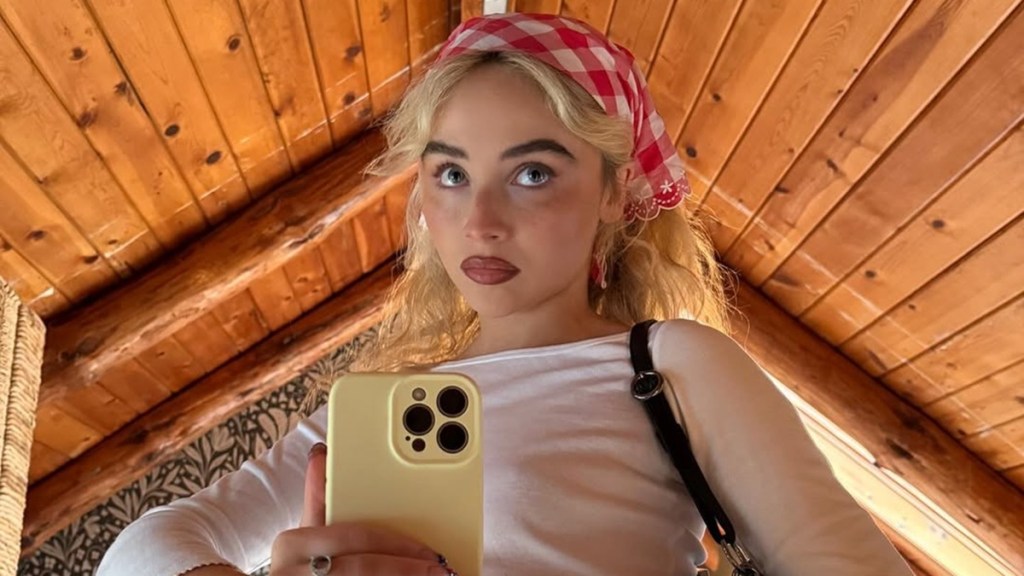 Sabrina carpenter
