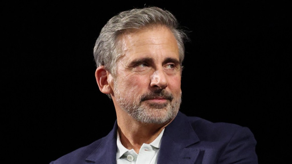 Steve Carell’s US Open Appearance Has Everyone Saying One Thing