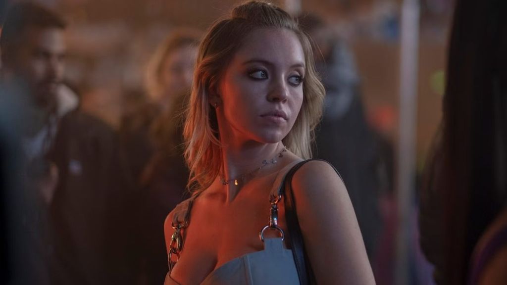 Sydney Sweeney Turns Heads With Striking Look in New Movie Shots