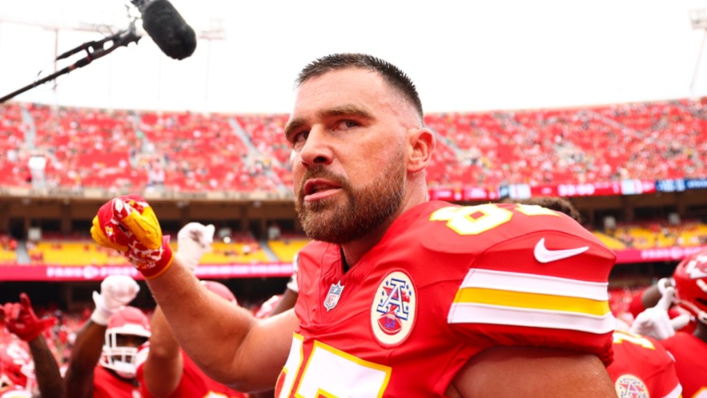 Travis Kelce Gets Mad As Chiefs Loses NFL Game