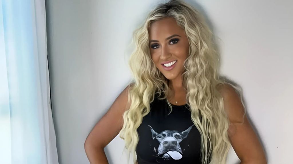 Playboy's Sara Blake Cheek Asked to Cover Her Clevage-Baring Top Before Flight