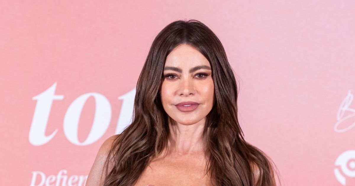 Sofia Vergara Highlights Her Curves in Cleavage-Baring Top