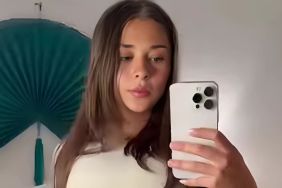 OnlyFans' Sophie Rain Highlights Her Body in Underwear & Fans Can't Get Enough