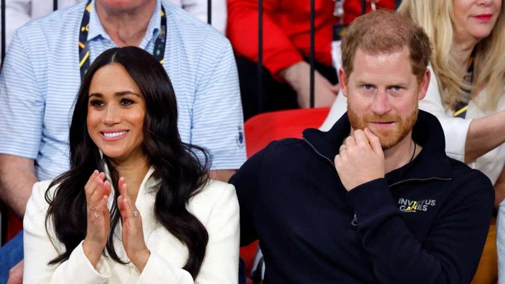 Meghan Markle & Prince Harry Realized They ‘Can’t Live Like King & Queen’ Amid Financial Strain, Source Claims