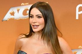 Sofia Vergara’s Head-Turning Neckline Dress Has Fans Swooning