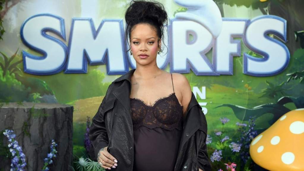 Rihanna’s Photo With Newborn Baby Has Fans Cheering for Singer Adding a Girl to the Mix