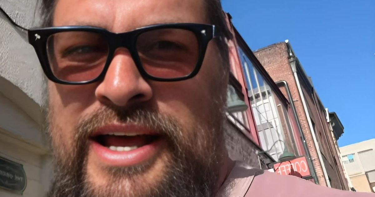 Jason Momoa Makes a Bold Choice: Pink Suit & Toenails