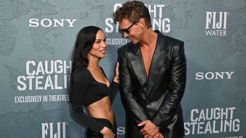 Zoe Kravitz Won’t Get Tied Down to Austin Butler or Harry Styles, Source Claims