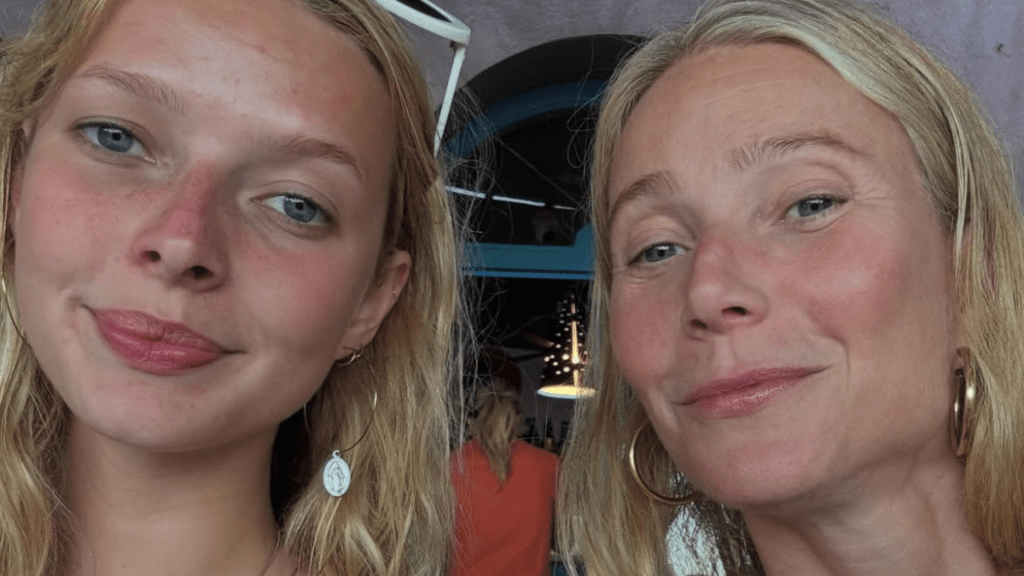 Apple Martin university Gwyneth Paltrow