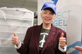 Annie Lennox at Project Angel Food Fire Relief held at Amped Kitchens on January 13, 2024 in Los Angeles, California.