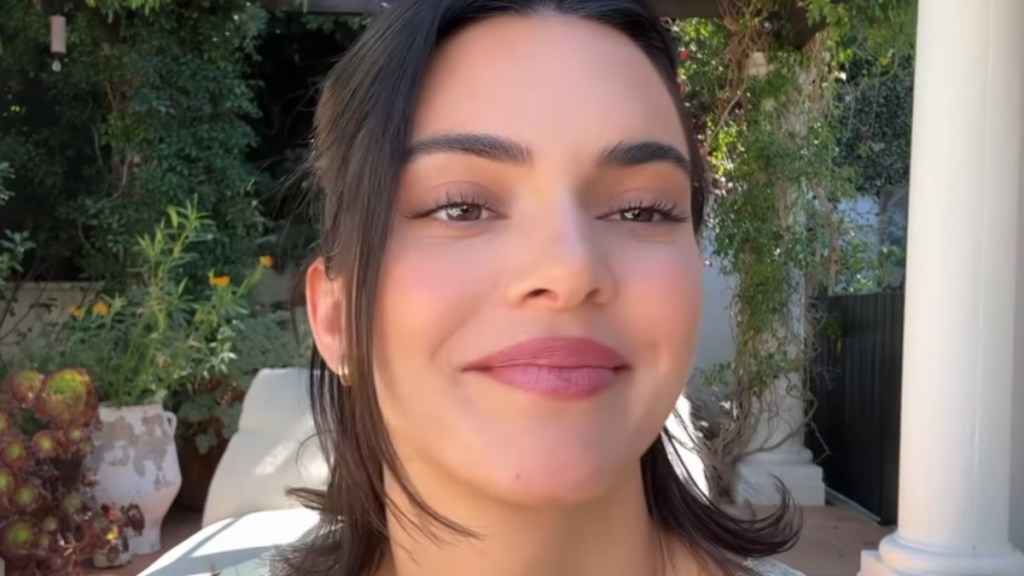 kendall jenner instagram workout fit