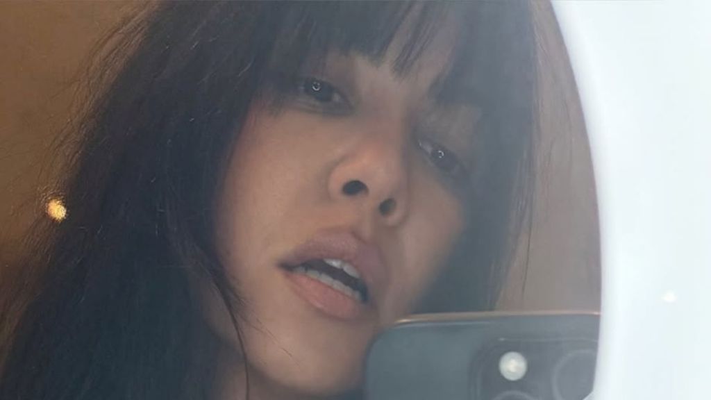 Kourtney Kardashian Cuts Her Hair As She Battles COVID