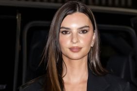 Internet Reacts to Emily Ratajkowski Wearing Oversized Blazer Without Shirt: 'Stunning'