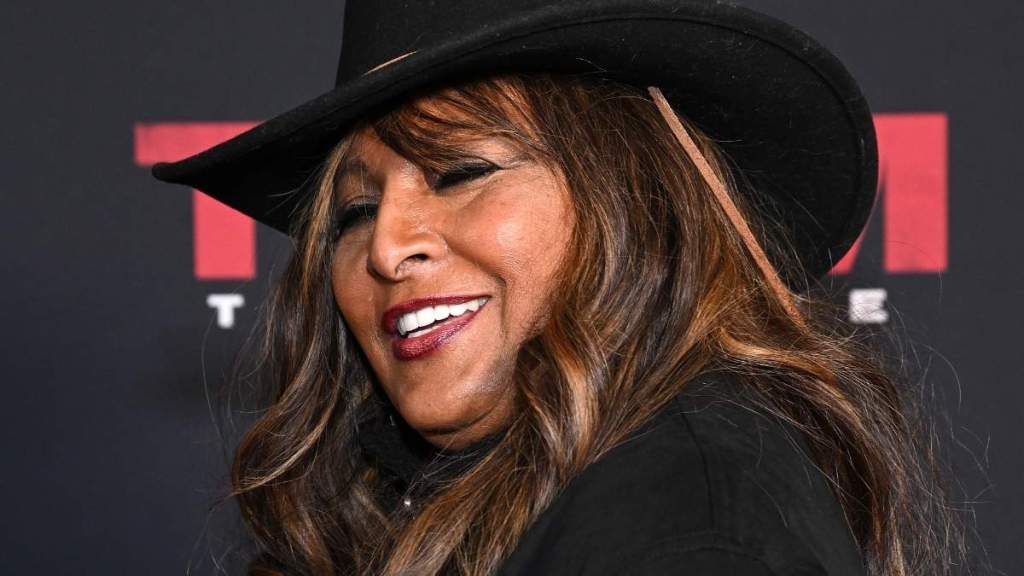 Internet Reacts to Pam Grier's "H***y as F***" Comment