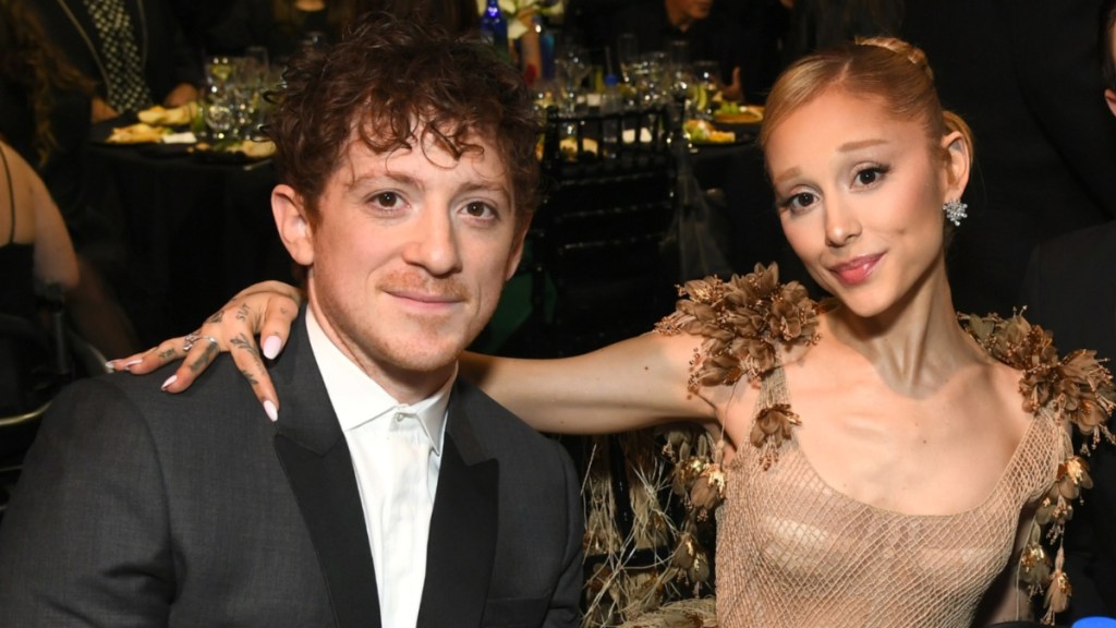 wicked for good Ariana Grande Ethan Slater