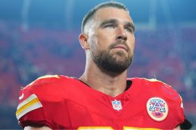 Fans Wonder 'Did Travis Kelce Get Hurt?' After His Headstand During Chiefs' Game