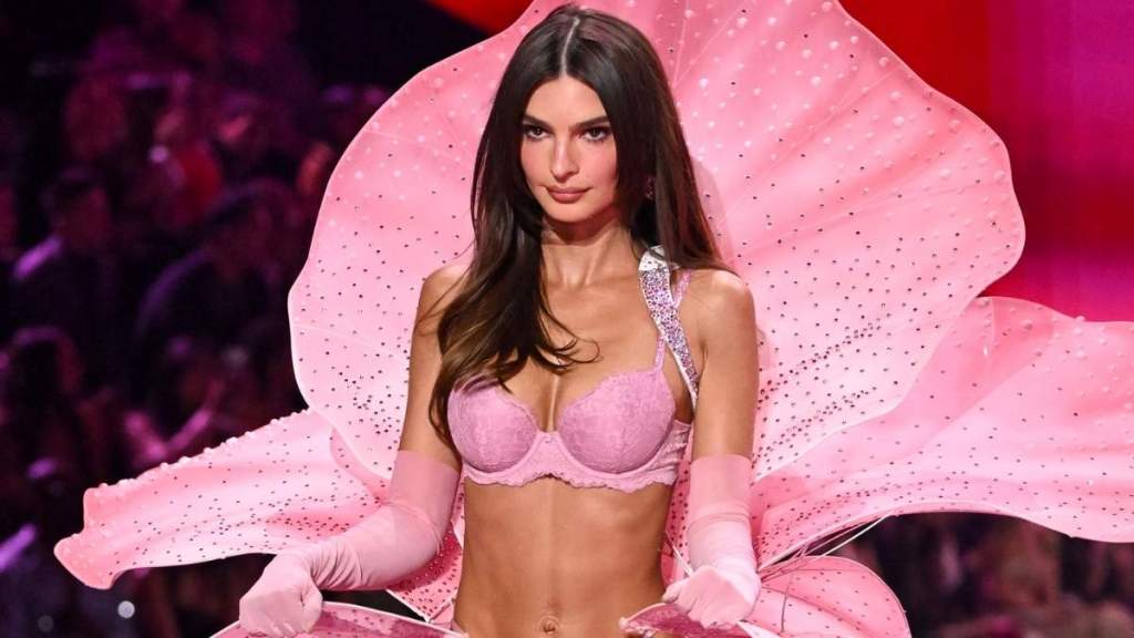 Video: Emily Ratajkowski’s Pink Lingerie for VSFS Has Fans Saying She 'Has the Body for It’