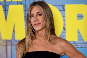 Jennifer Aniston Declined SNL Offer Because She Thought She Was 'Hot S***'