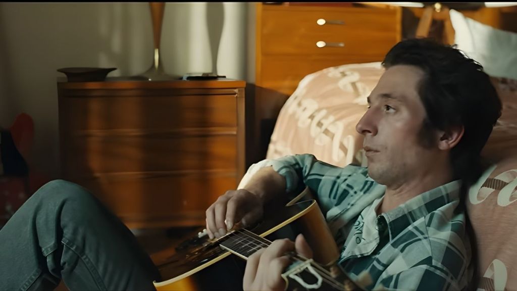 Jeremy Allen White's Looks Made Bruce Springsteen Question His Own