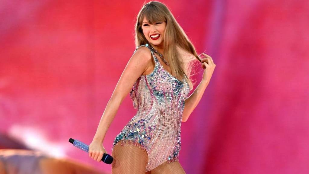 Tennessee Mom Believes Taylor Swift's New Song Is About Her Son: 'Keeping His Name Alive'