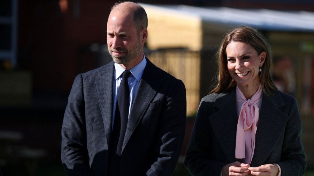 Prince William Might Become 'Part-Time King' to Please Kate Middleton, Insiders Say