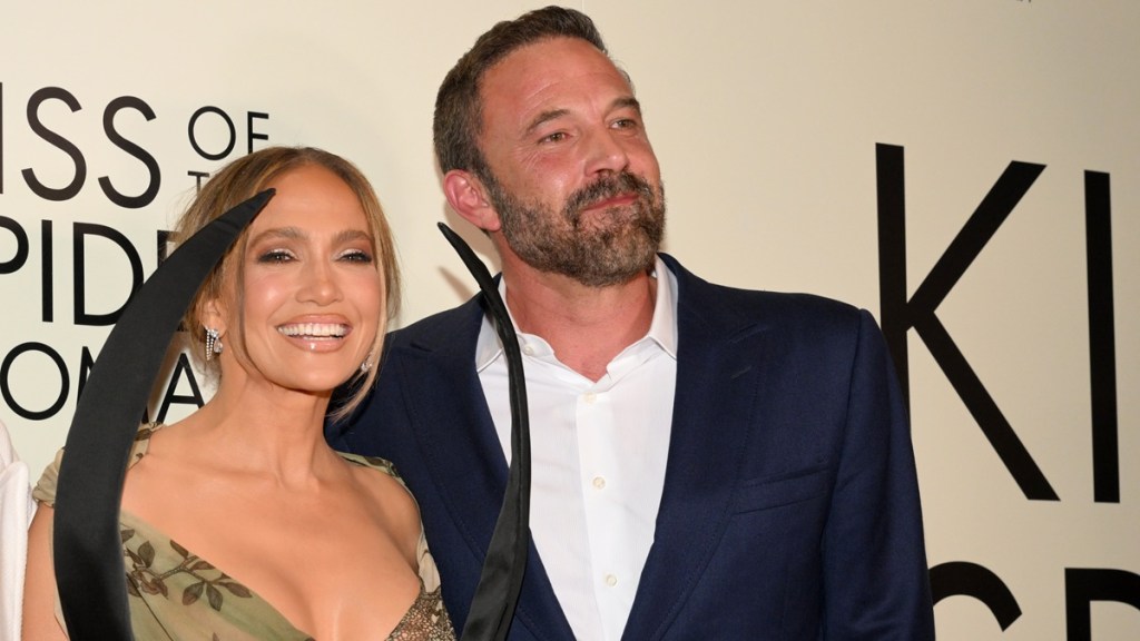 Ben Affleck Reuniting With Jennifer Lopez Has Fans Saying 'Here We Go Again'