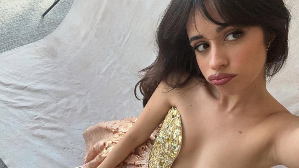 Camila Cabello's Selfie in Strapless Dress Is 'Iconic'