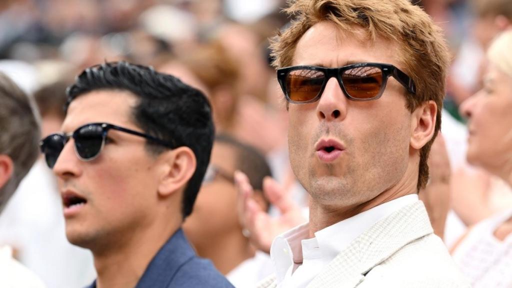 Danny Ramirez Glen Powell