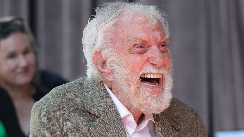Dick Van Dyke Cracks Dark Joke About Not Making It to His 100th Birthday