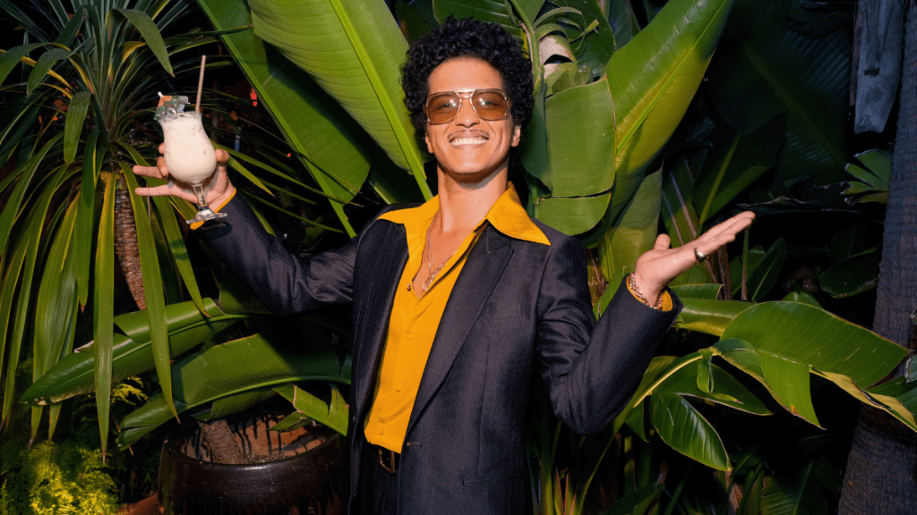 Fans Call Bruno Mars 'Old Man' as He Turns 40