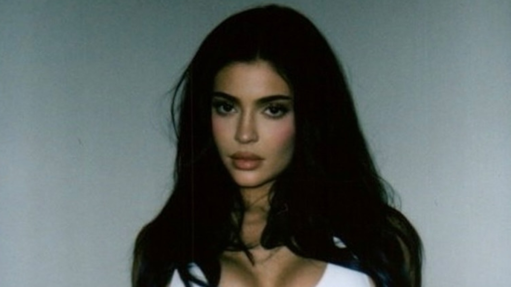 Kylie Jenner in Grey Mini PJ Shorts Leaves Fans Saying She ‘Ate Hard’