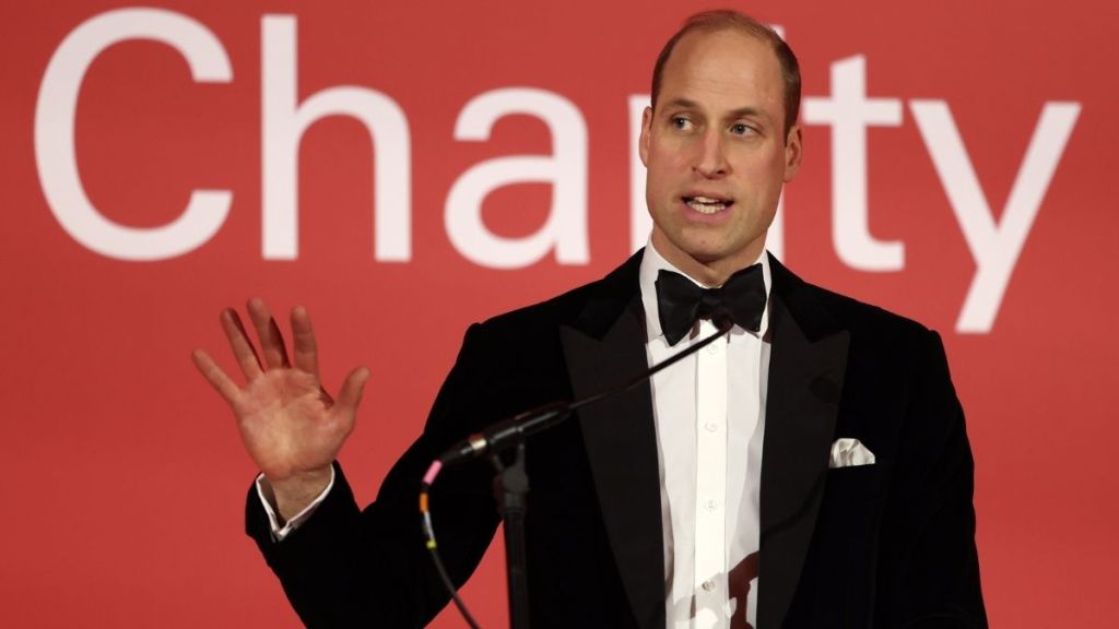 Prince William Wanting to Change Monarchy Doesn't Mean Criticism of His Father, Says Insider