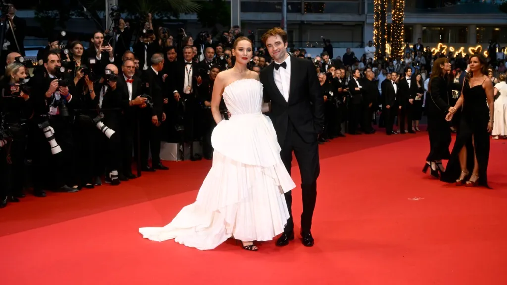 jennifer lawrence robert pattinson
