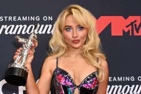 Sabrina Carpenter's Custom Bodysuit Comes With NYC Skyline