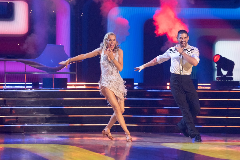 Elaine Hendrix injury