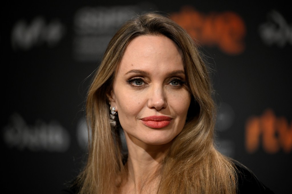 Angelina Jolie moving abroad