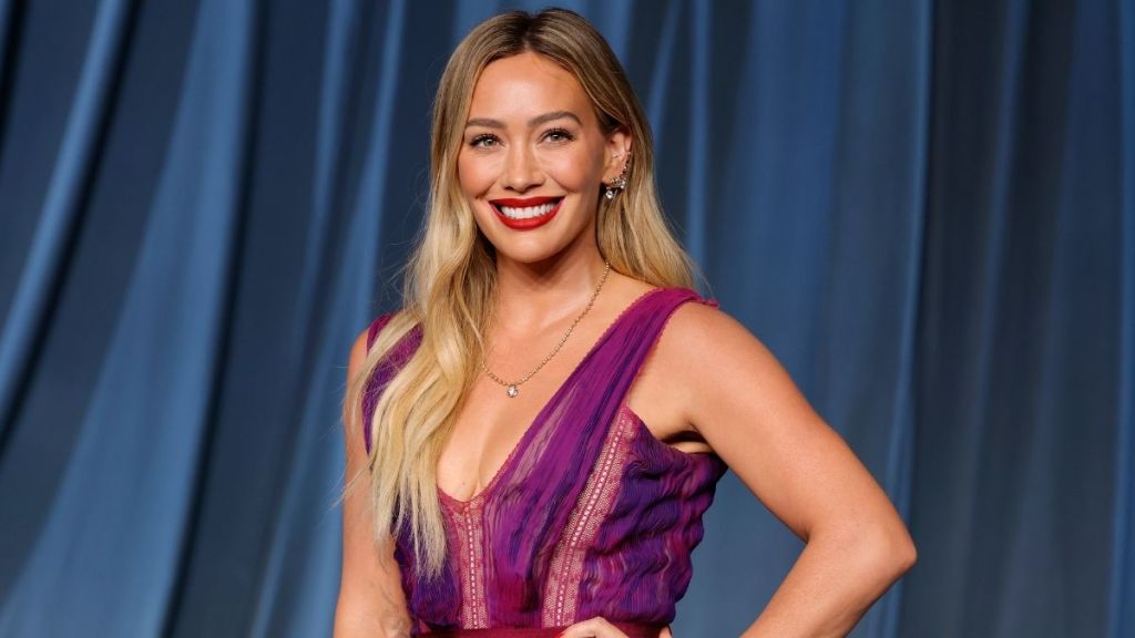 Hilary Duff’s Coffee Spill Incident Is Publicity Gone Wrong — Source