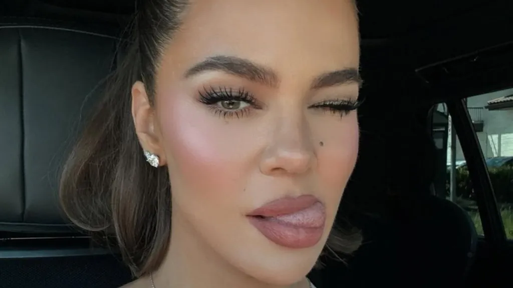 Photos: Khloe Kardashian’s Life Update Has Mom Kris Jenner ‘Crying Laughing’ & Here’s Why