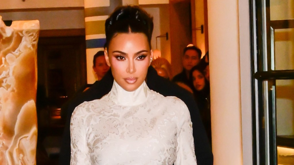 Kim Kardashian Looks 'Stunning' in White Ensemble