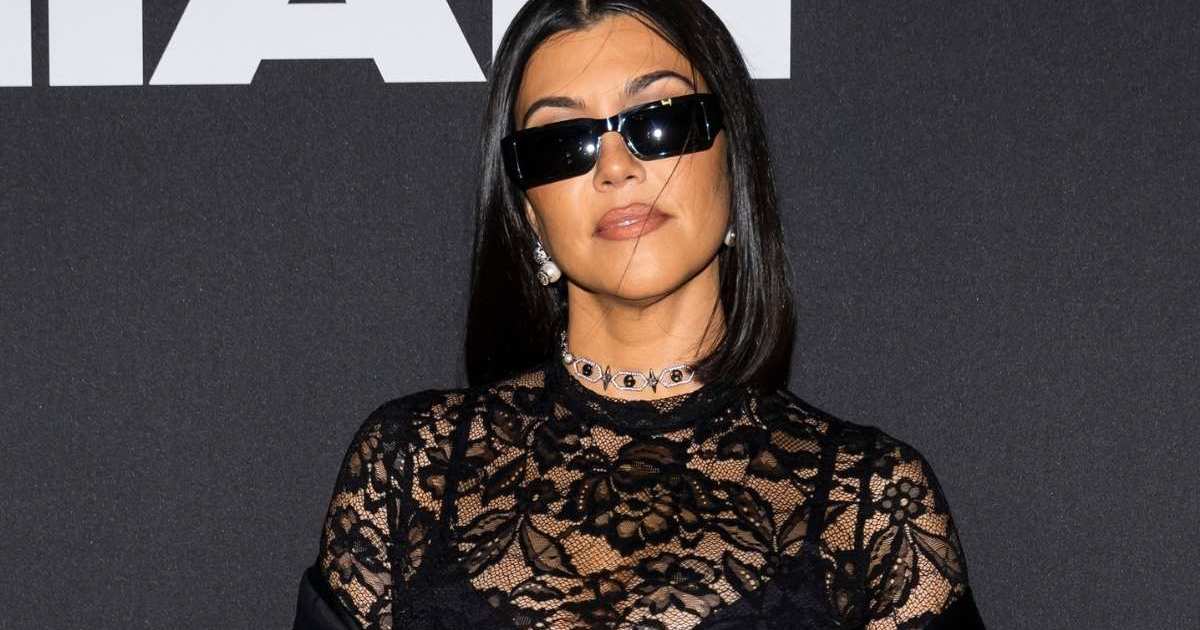 Kourtney Kardashian Says Siblings Rob & Khloe Are Like ‘Husband-Wife’